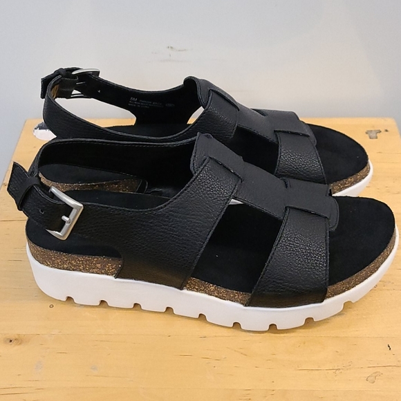 New! AEROSOLES Throw Back Black Sandal US 5 - Picture 2 of 4